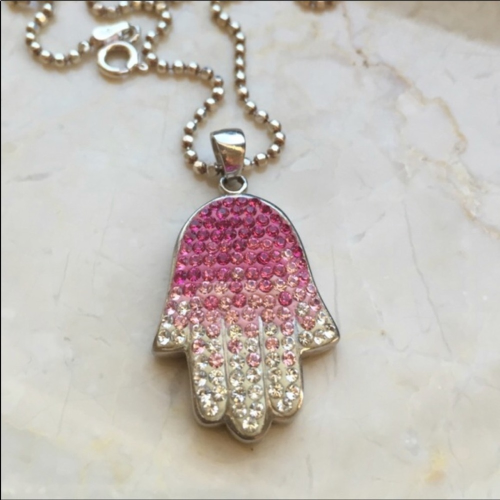 Hamsa Hand Pendant🌸